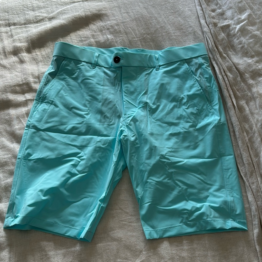 Greyson golf shorts